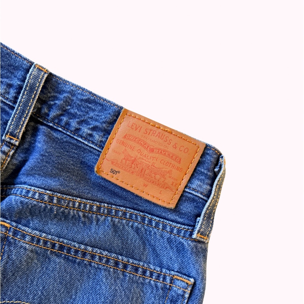 Levi's 501 women’s jeans